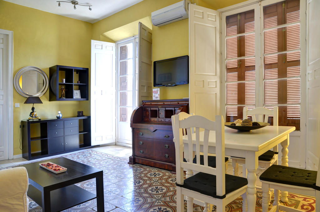 Apartamentos Gold มาลากา ห้อง รูปภาพ