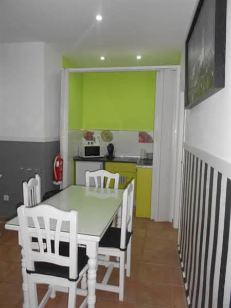 Apartamentos Gold มาลากา ภายนอก รูปภาพ