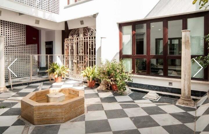 Apartamentos Gold มาลากา ภายนอก รูปภาพ